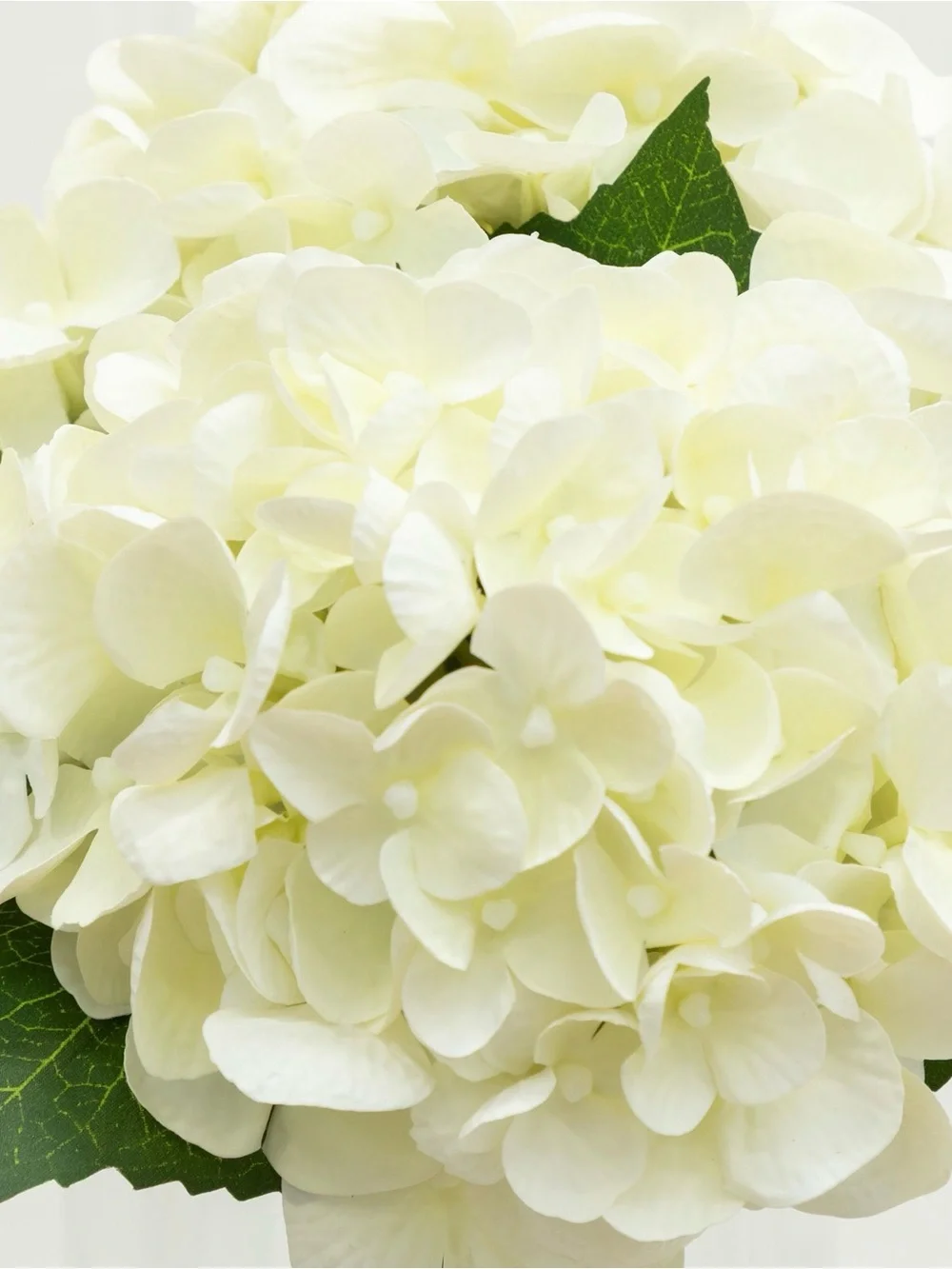 Nearly Natural lifelike hydrangea